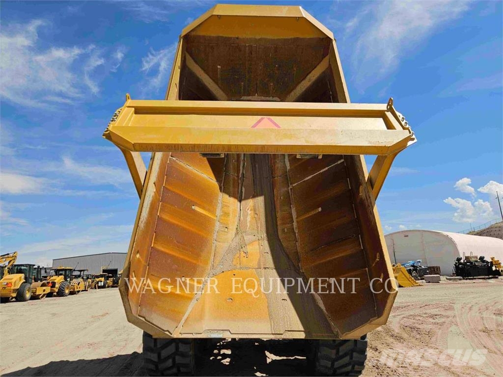 CAT 74504 Dumper - Knickgelenk