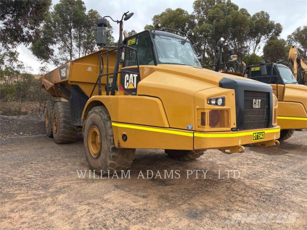 CAT 745C Zglobni damperi