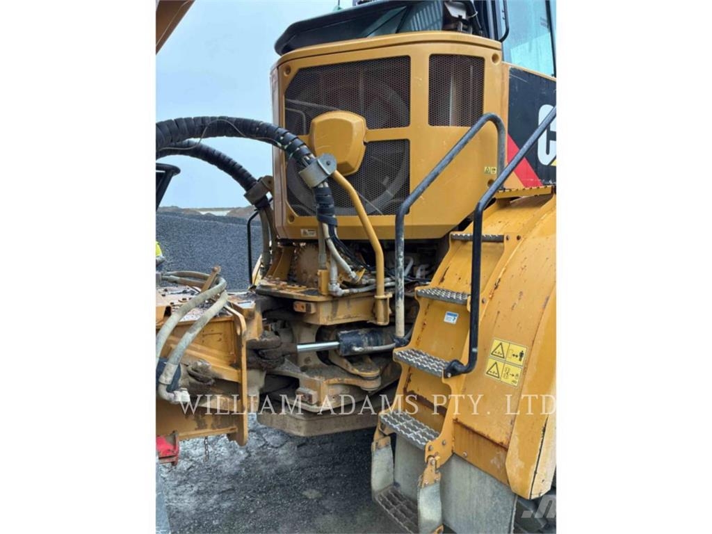 CAT 745C Zglobni damperi