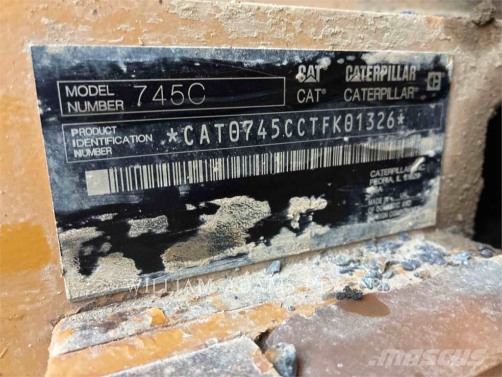 CAT 745C Zglobni damperi