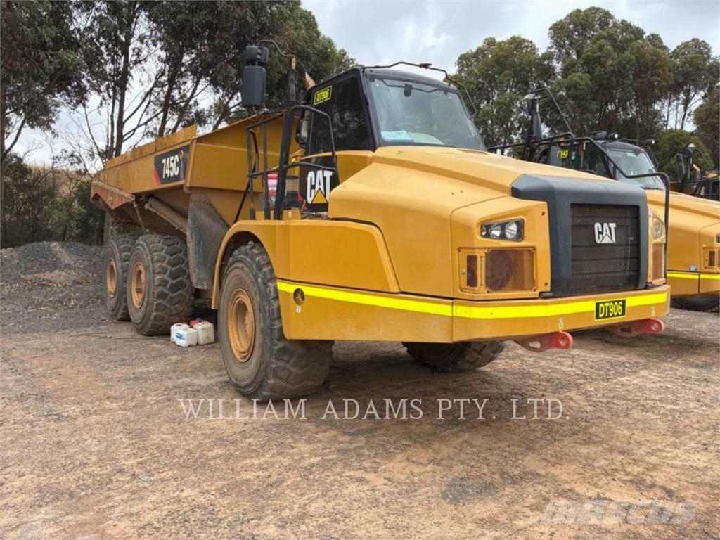 CAT 745C Zglobni damperi