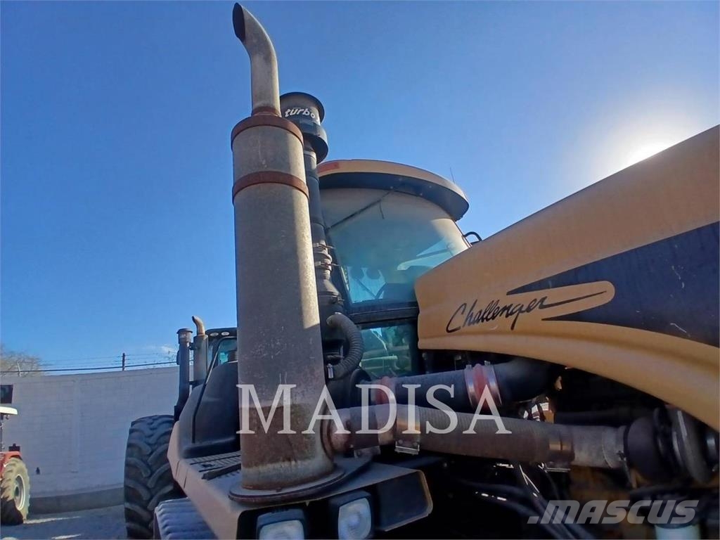 CAT 75E الجرارات