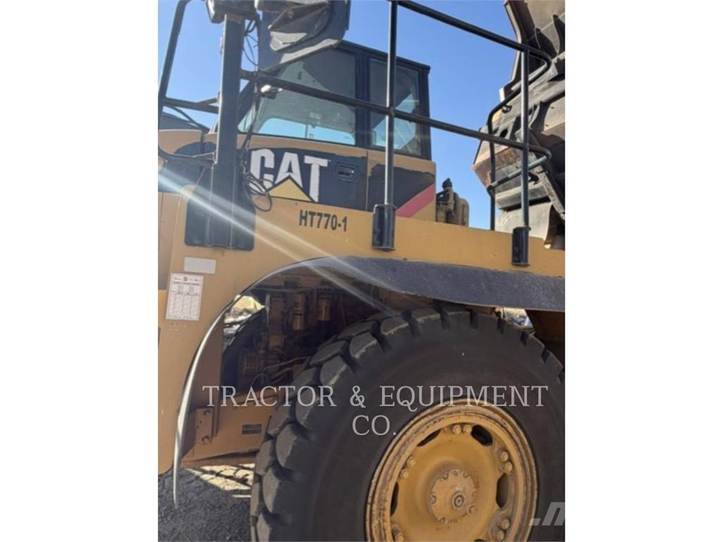 CAT 770 연결식 홀러