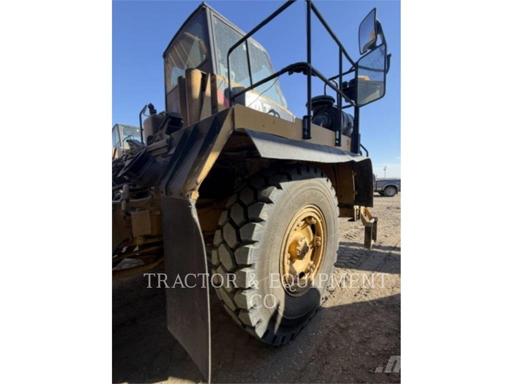 CAT 770 연결식 홀러