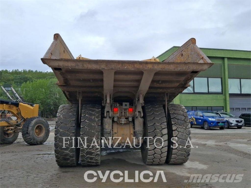 CAT 772G Liigendraamiga pinnaseveokid