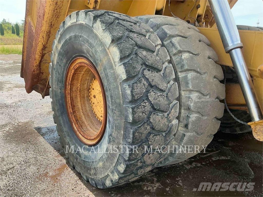 CAT 775E Terrængående lastbiler