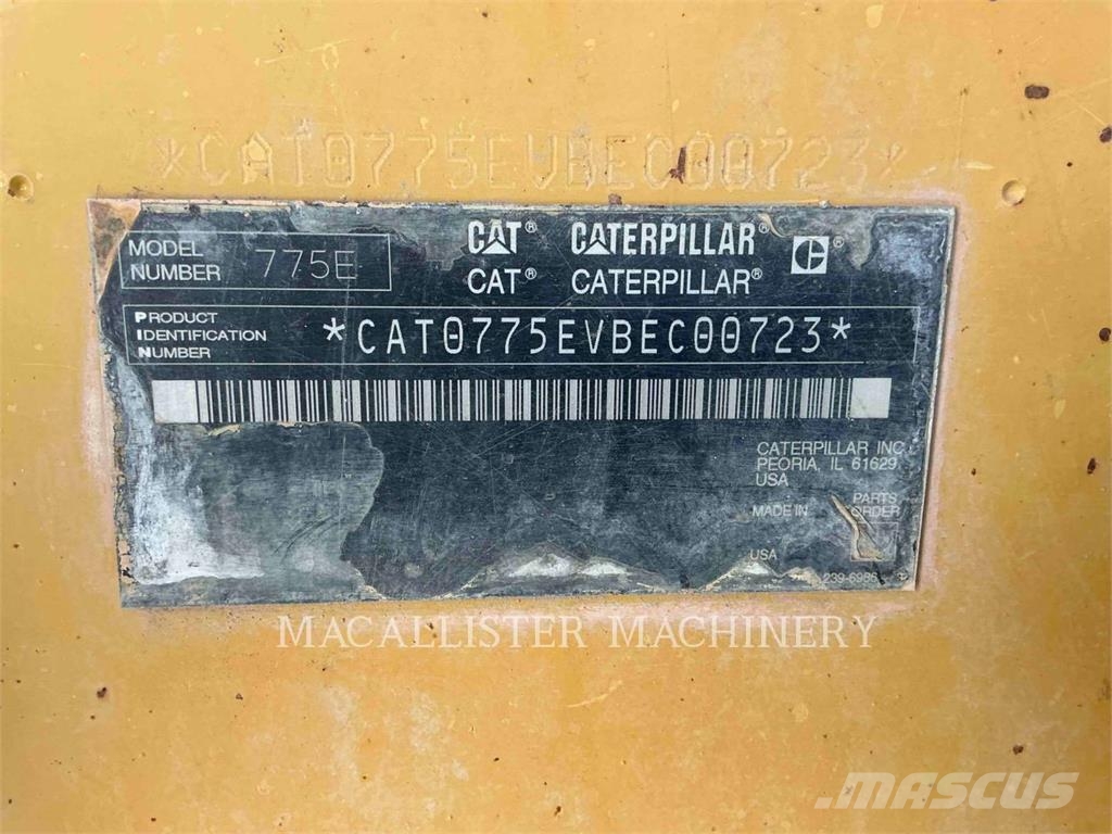 CAT 775E Terrængående lastbiler