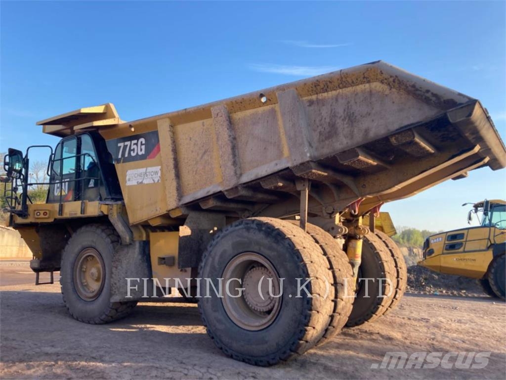 CAT 775G Dumpers articolati