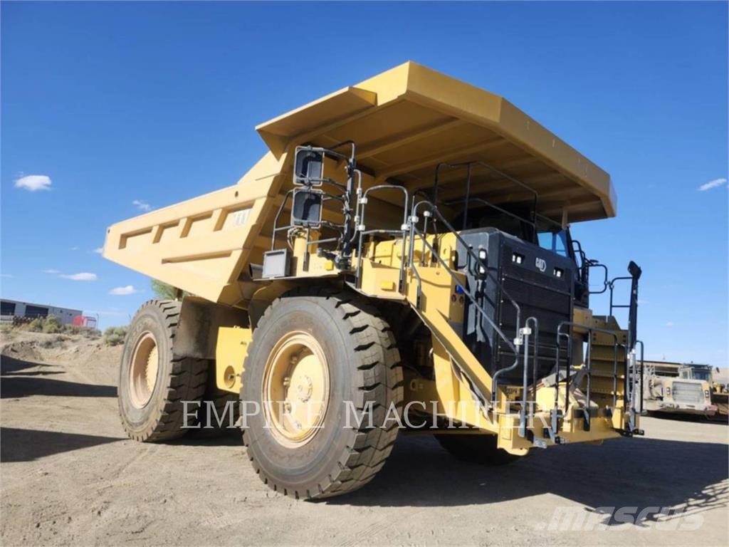 CAT 777-07 Dumper - Knickgelenk