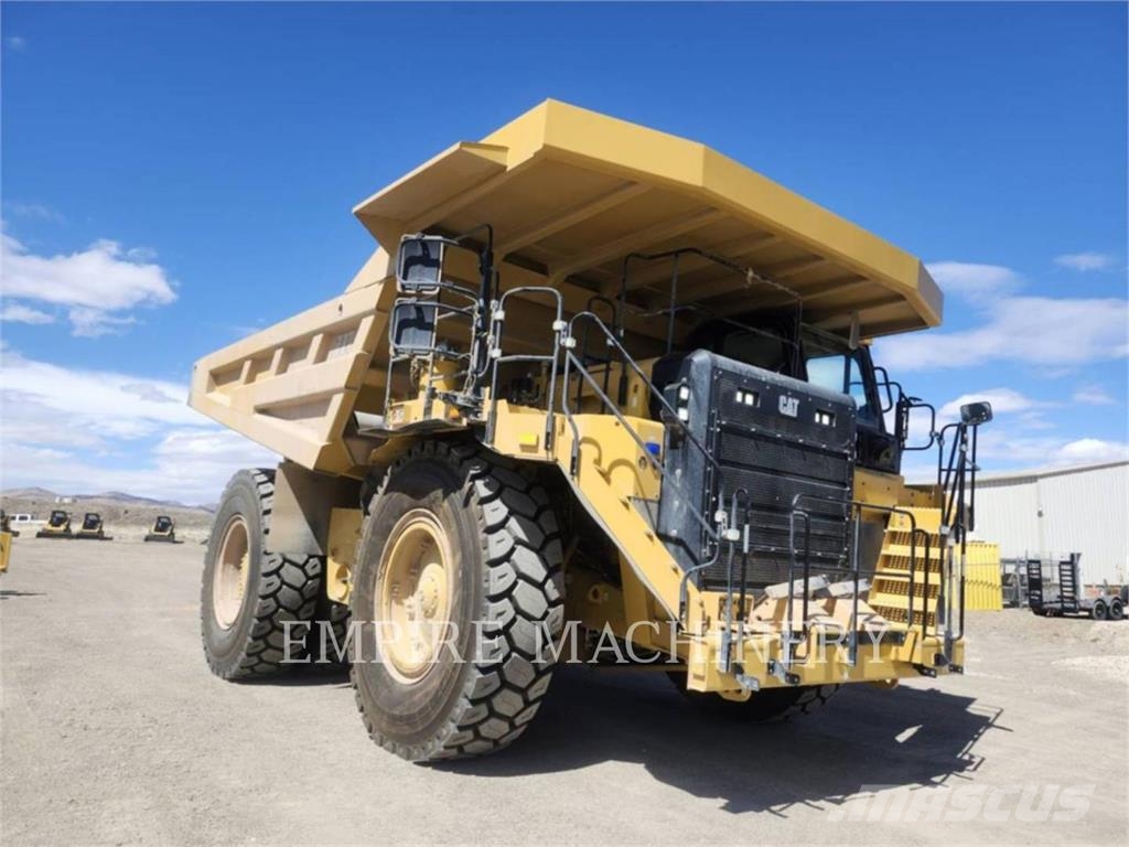 CAT 777-07 Dumper - Knickgelenk