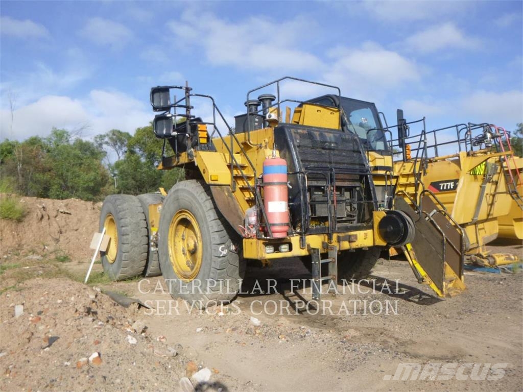 CAT 777F Σπαστό Dump Truck ADT