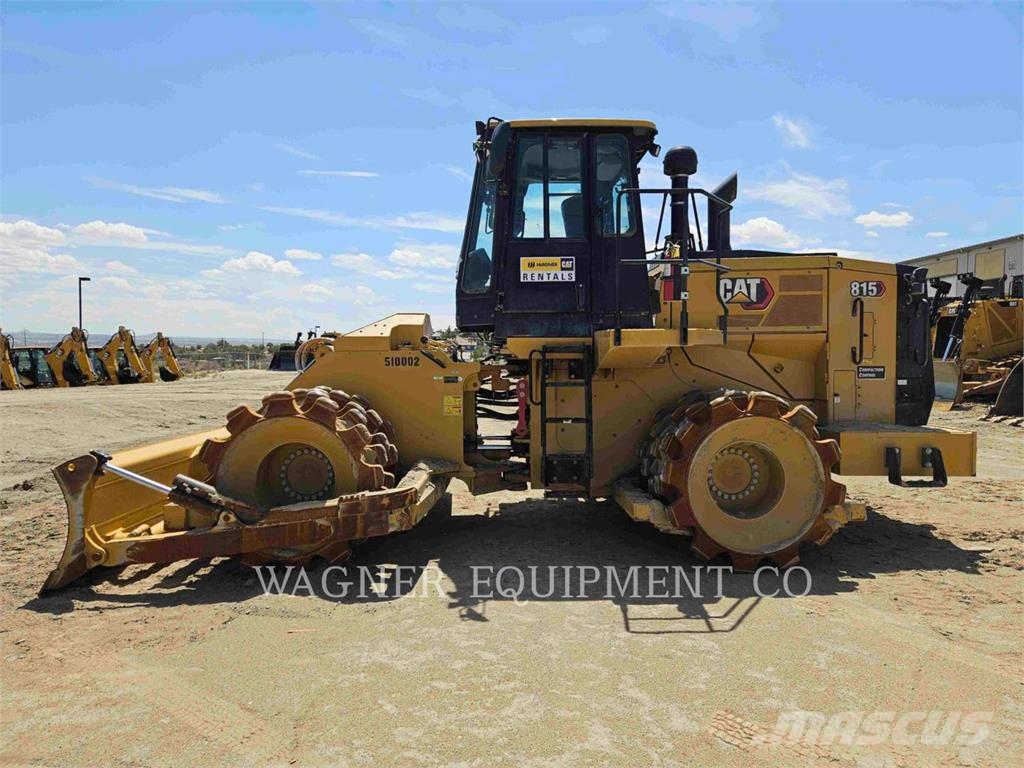 CAT 815 휠로우더