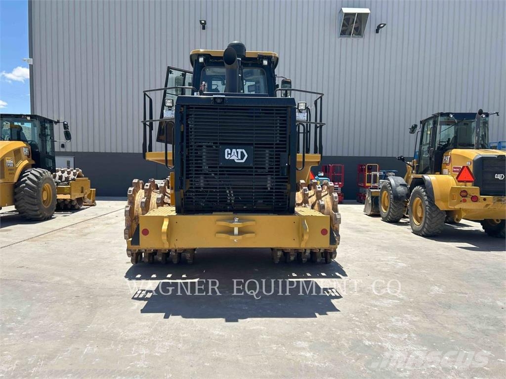 CAT 815 Cargadoras sobre ruedas