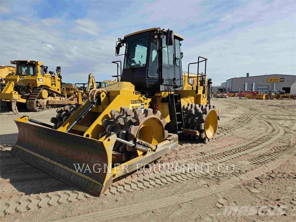 CAT 815 Cargadoras sobre ruedas