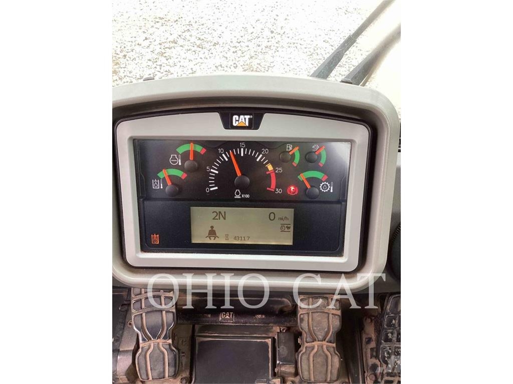 CAT 815 Zemin sıkıştırma makineleri