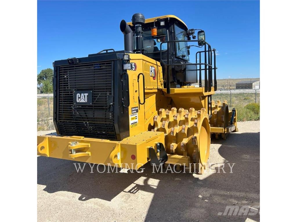CAT 815 土壤压实机