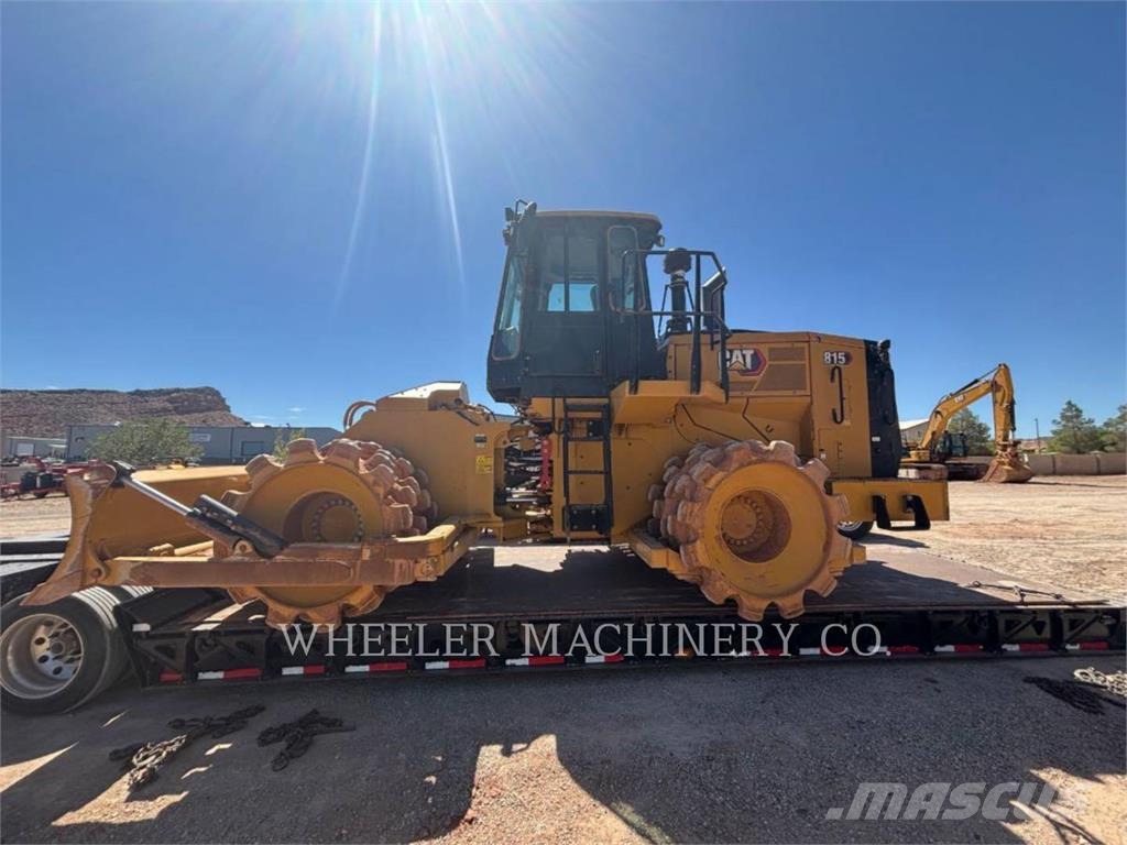 CAT 815 Rodillos combinados