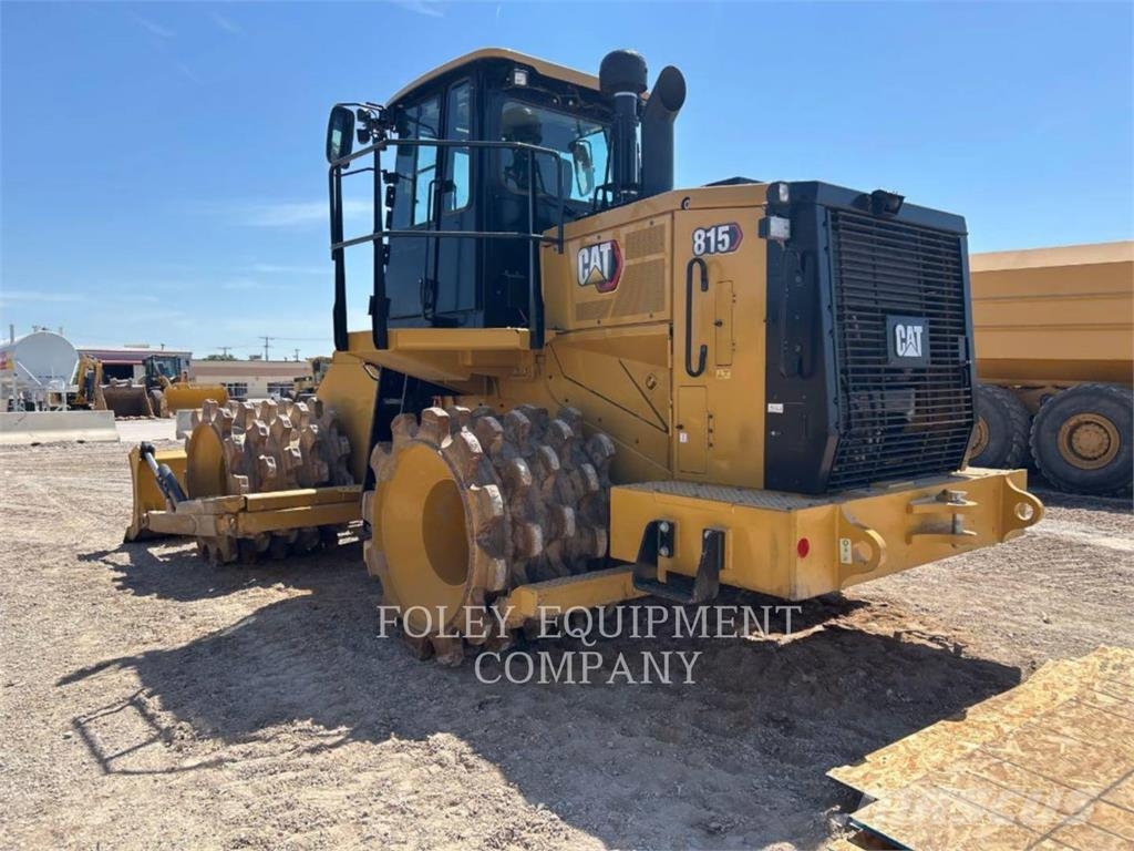 CAT 815-11 Ущільнювачі грунту