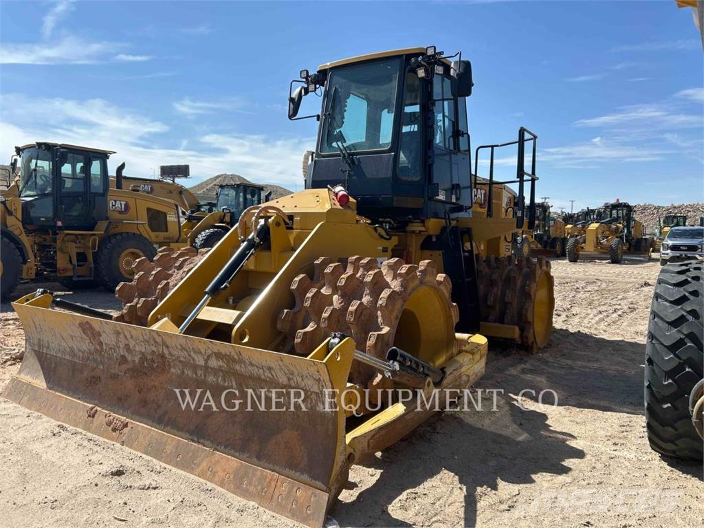 CAT 81511 Iekrāvēji uz riteņiem