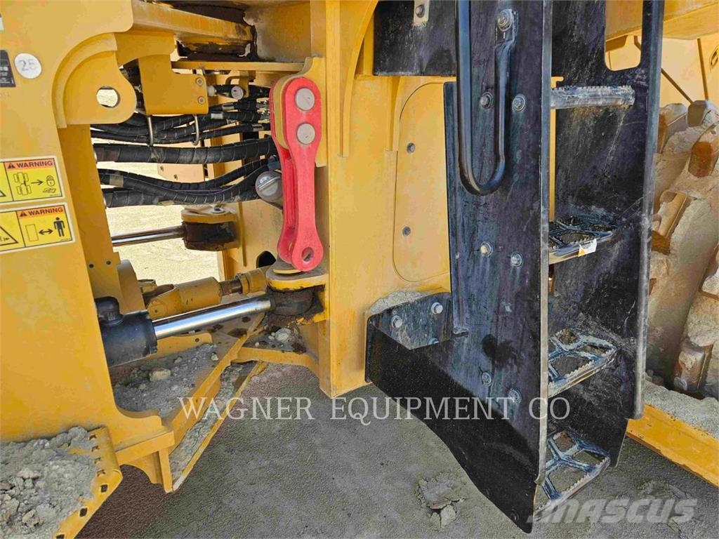 CAT 81511 Gumikerekes homlokrakodók