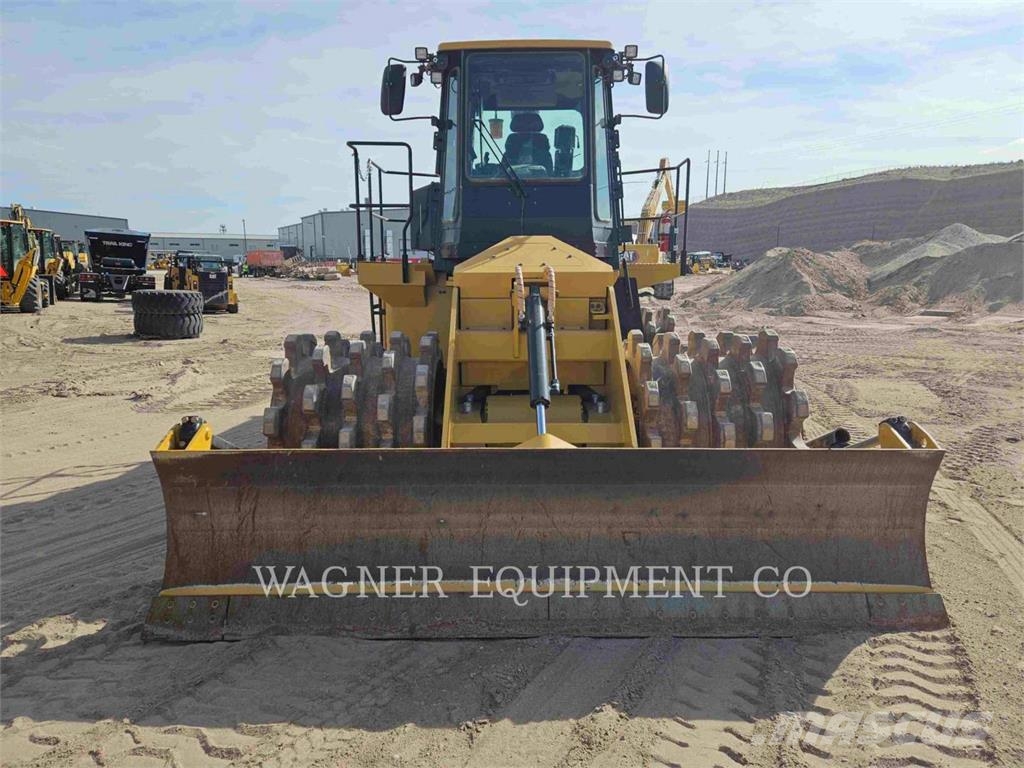 CAT 81511 Radlader