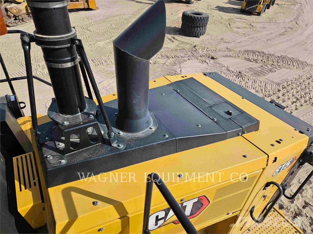 CAT 81511 Radlader