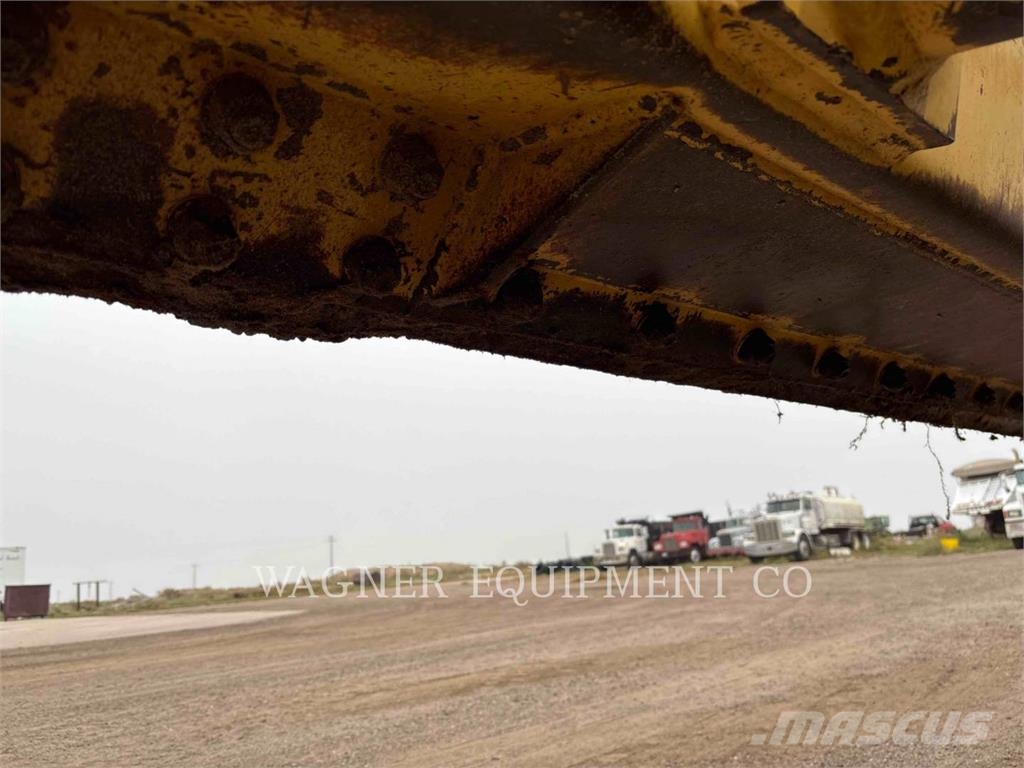 CAT 815K Soil compactors