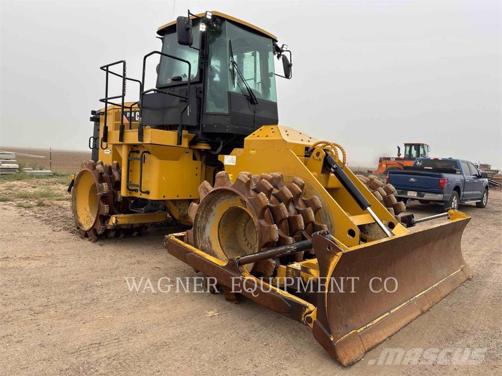 CAT 815K Soil compactors