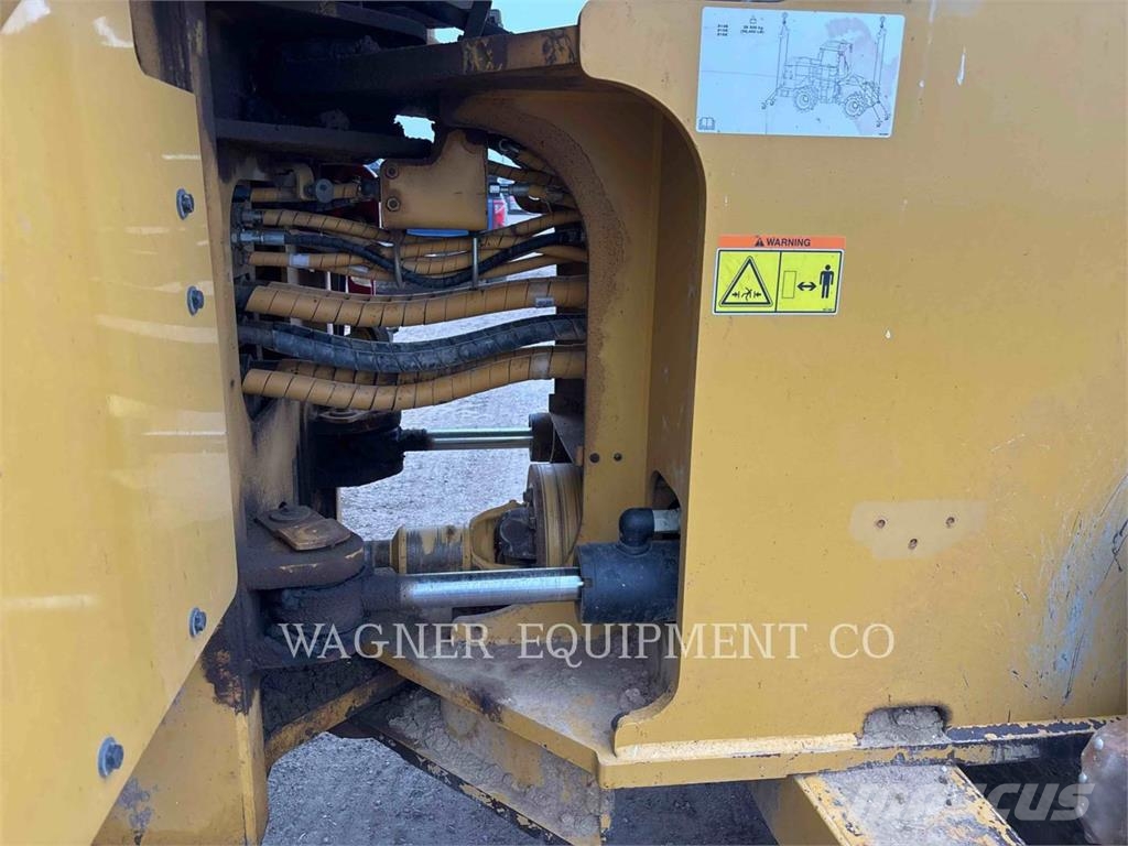 CAT 815K Soil compactors