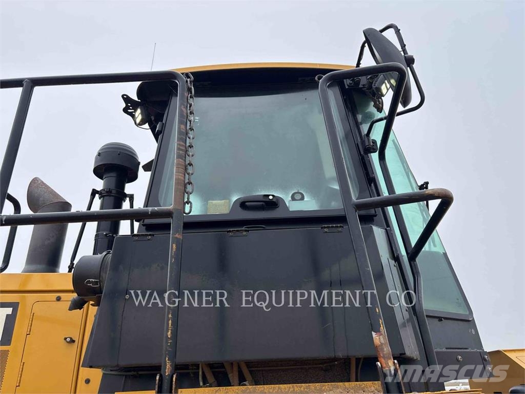 CAT 815K Soil compactors