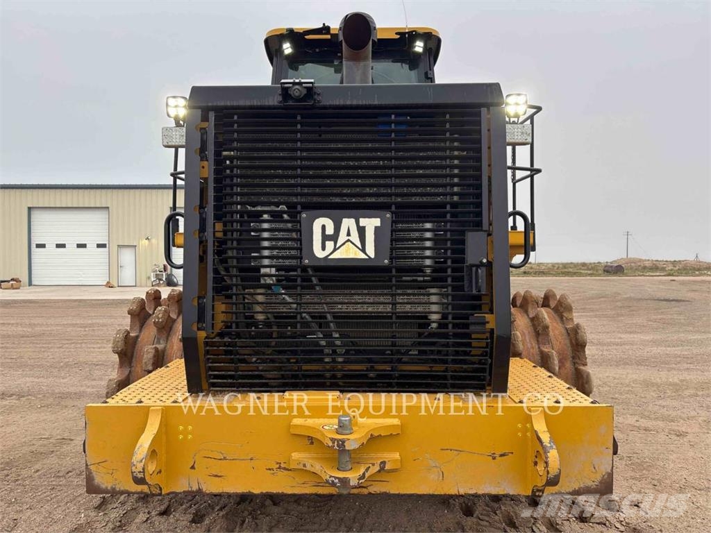 CAT 815K Soil compactors