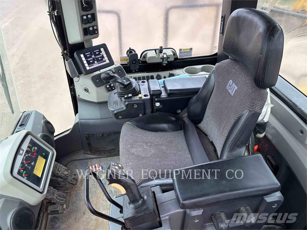 CAT 815K Soil compactors