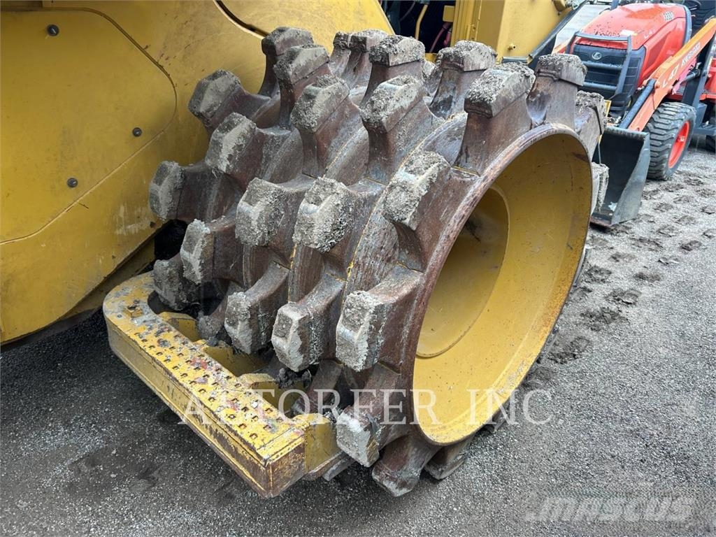 CAT 815K Pinnasetihendajad