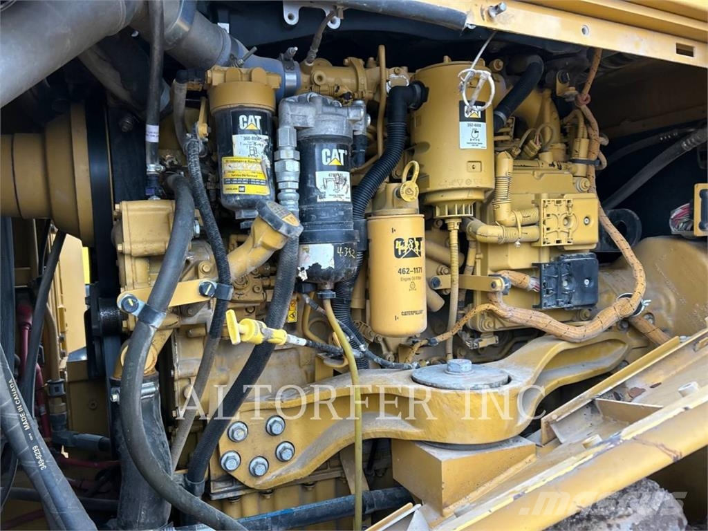 CAT 815K Pinnasetihendajad