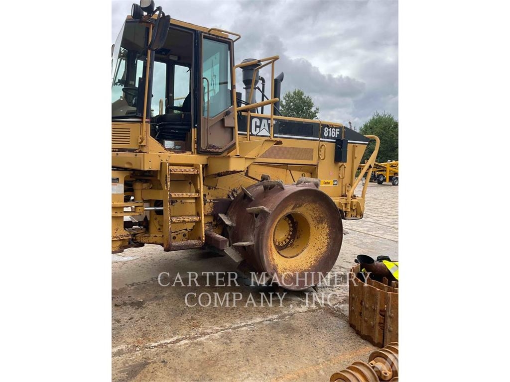 CAT 816F Augsnes blīvētāji