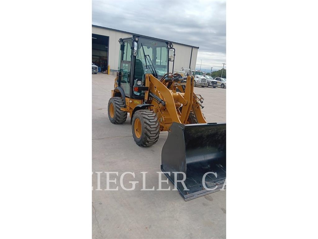 CAT 903 Radlader