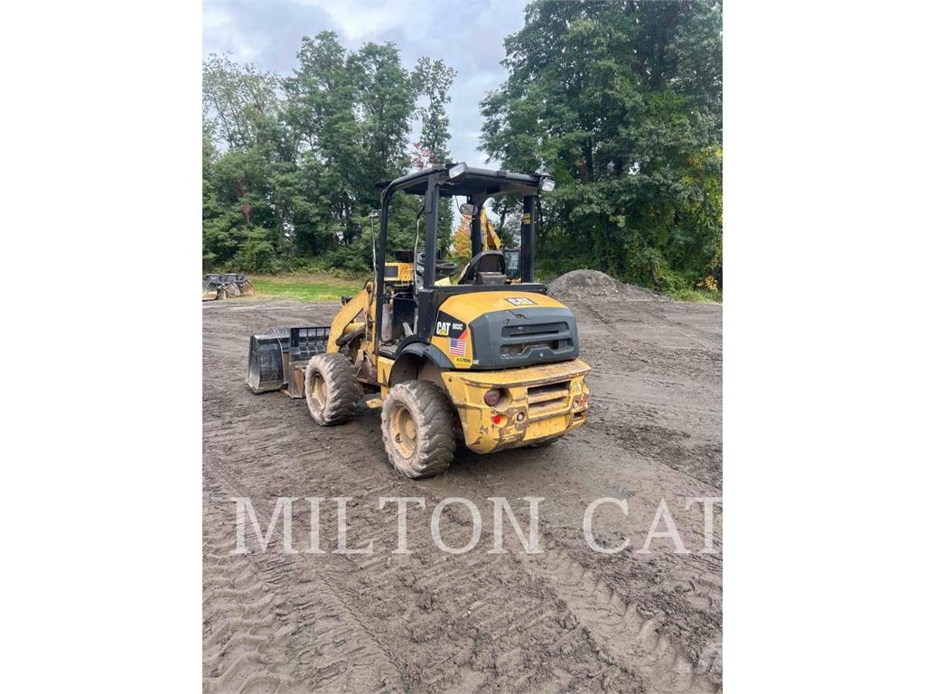 CAT 903C 휠로우더