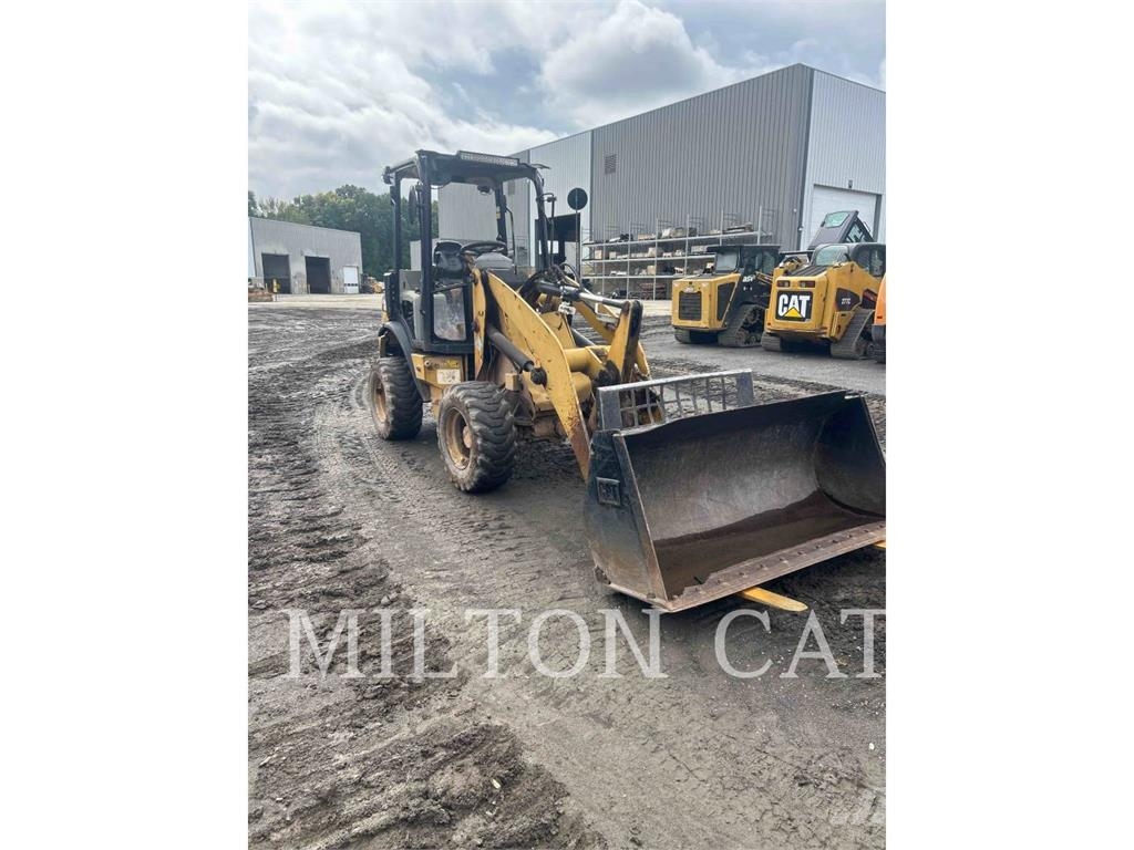 CAT 903C 휠로우더