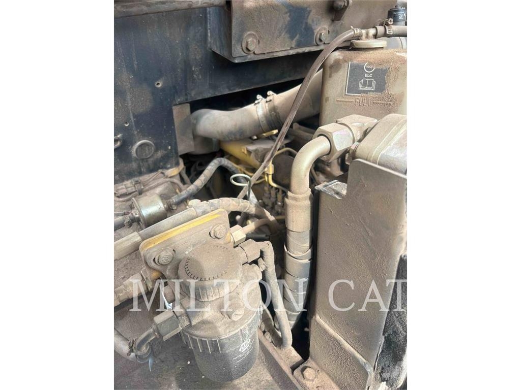 CAT 903C 휠로우더