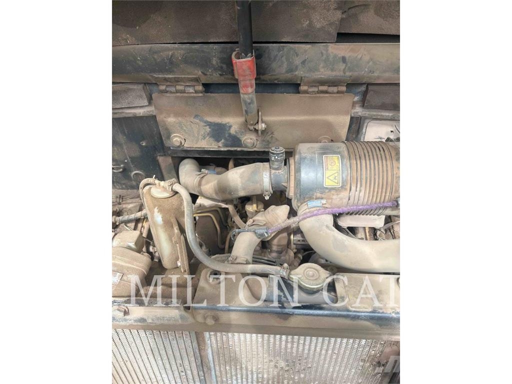 CAT 903C 휠로우더