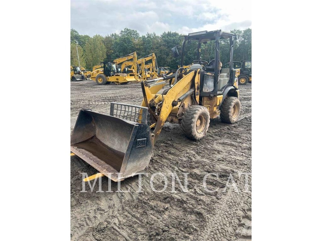 CAT 903C 휠로우더
