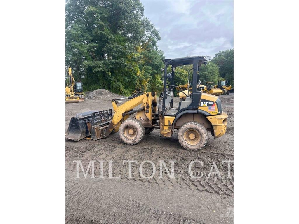CAT 903C 휠로우더
