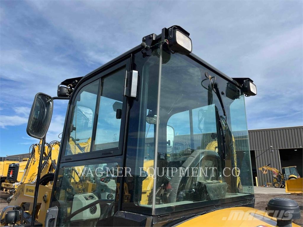 CAT 903D Wheel loaders