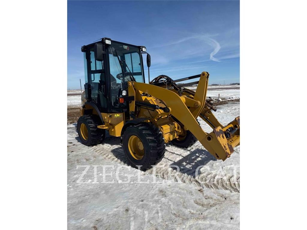 CAT 903D Wielladers