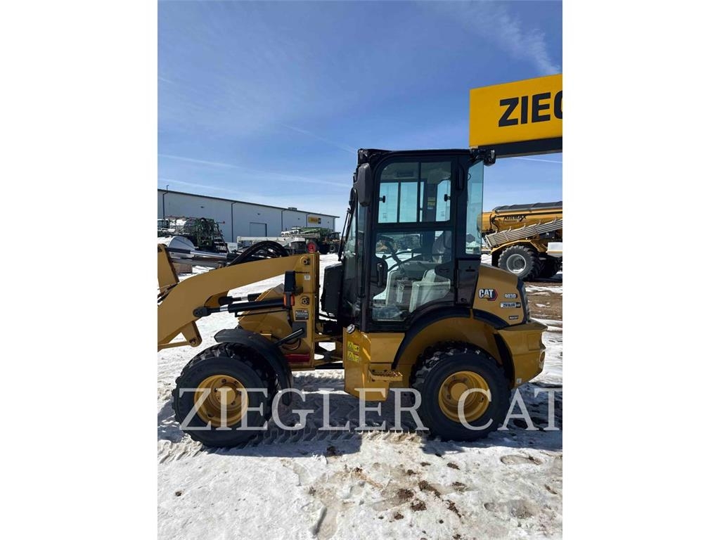 CAT 903D Wielladers