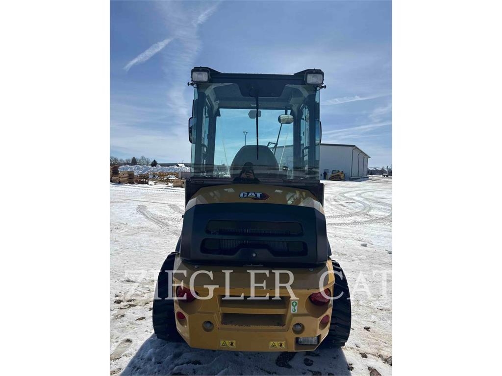 CAT 903D Wielladers