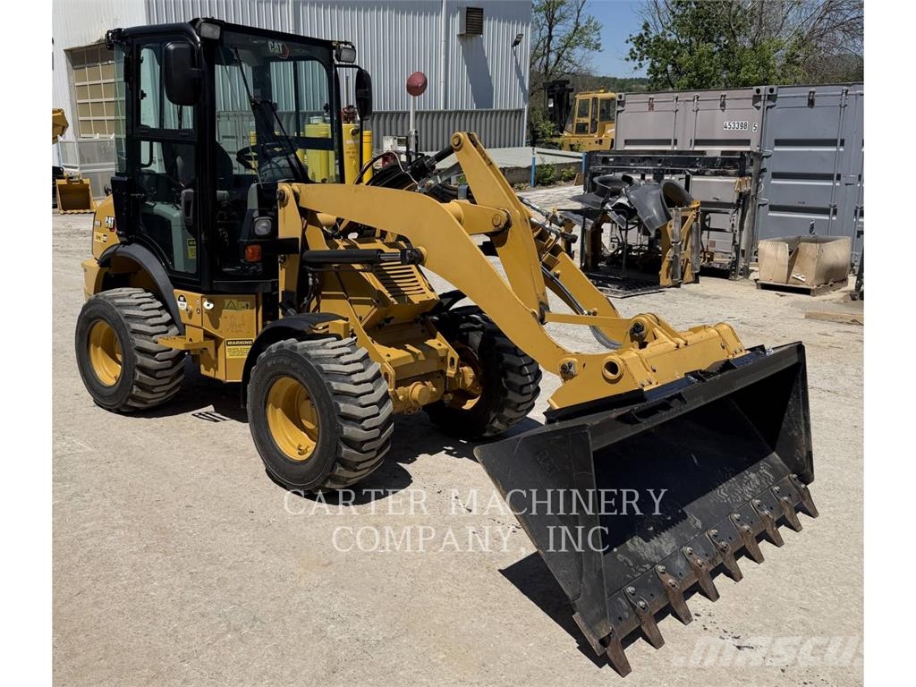 CAT 903D Φορτωτές με λάστιχα (Τροχοφόροι)