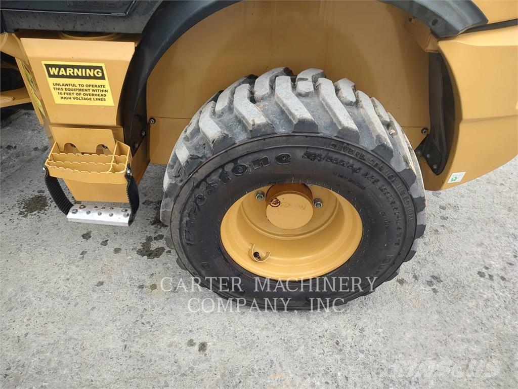 CAT 903D Φορτωτές με λάστιχα (Τροχοφόροι)