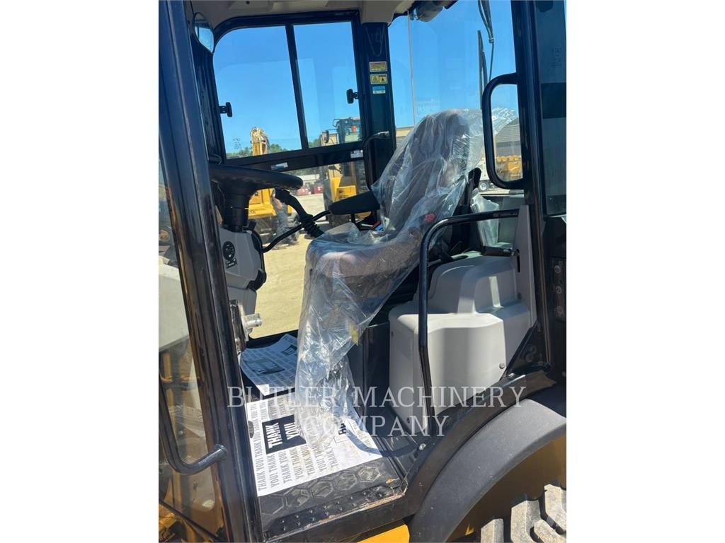 CAT 903D Wielladers