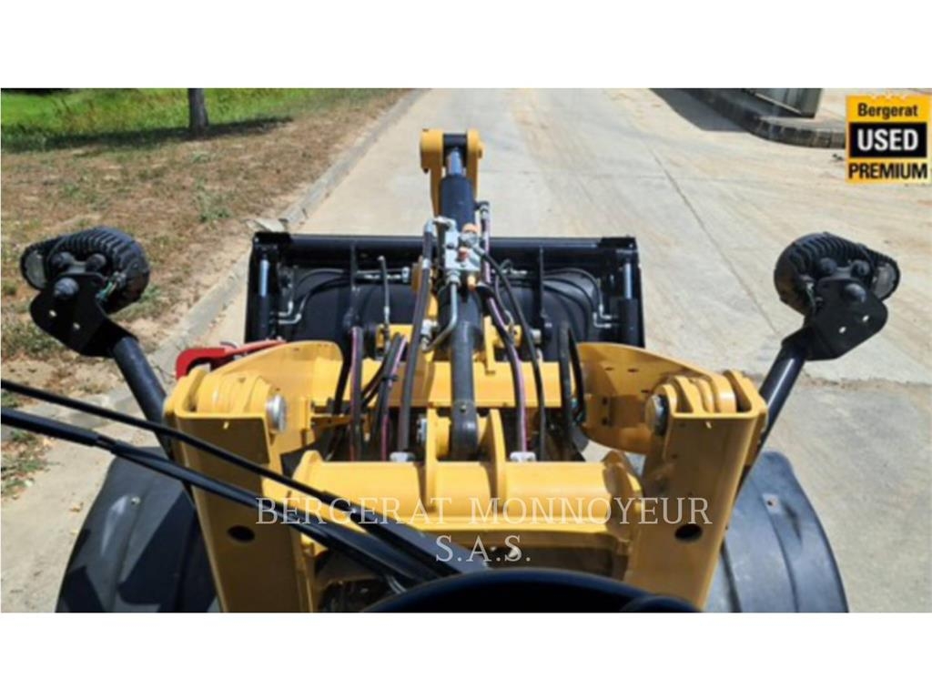 CAT 906 Μίνι φορτωτές